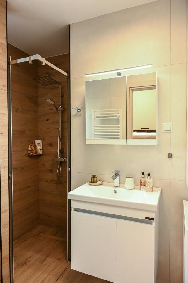 Larisa Hospitality I - Roof Top Apartment - With Free Parking エクステリア 写真