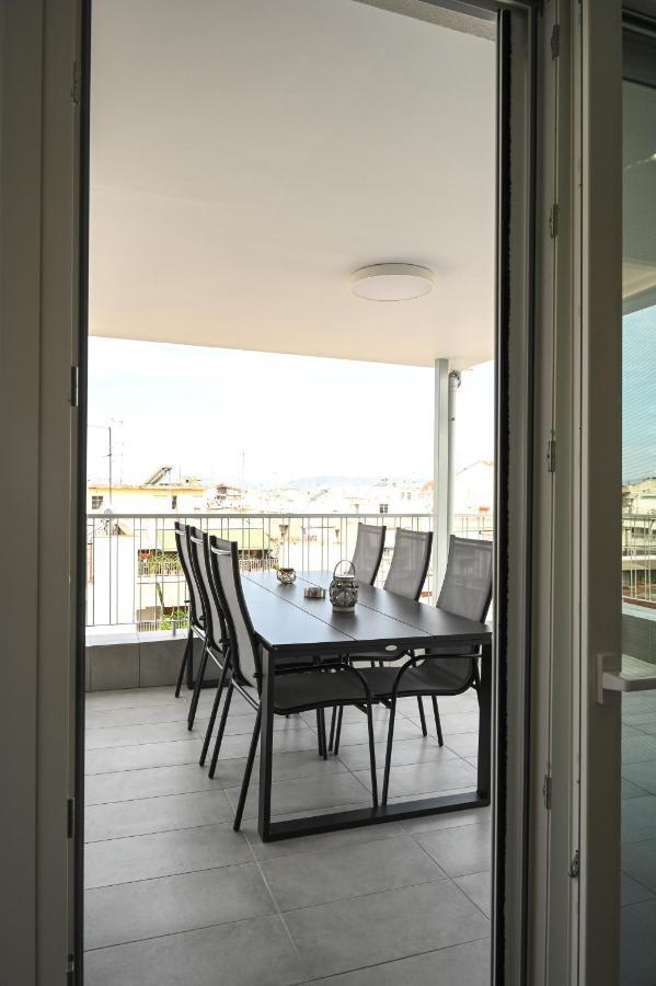 Larisa Hospitality I - Roof Top Apartment - With Free Parking エクステリア 写真